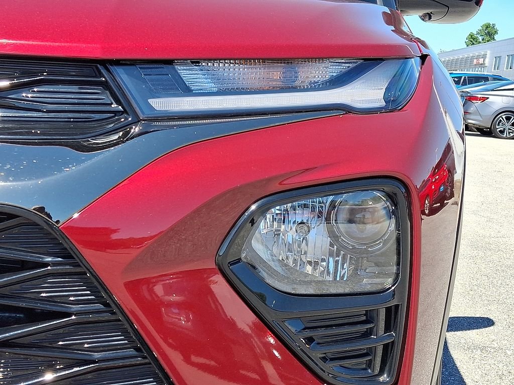 Used 2023 Red Chevrolet RS image 10