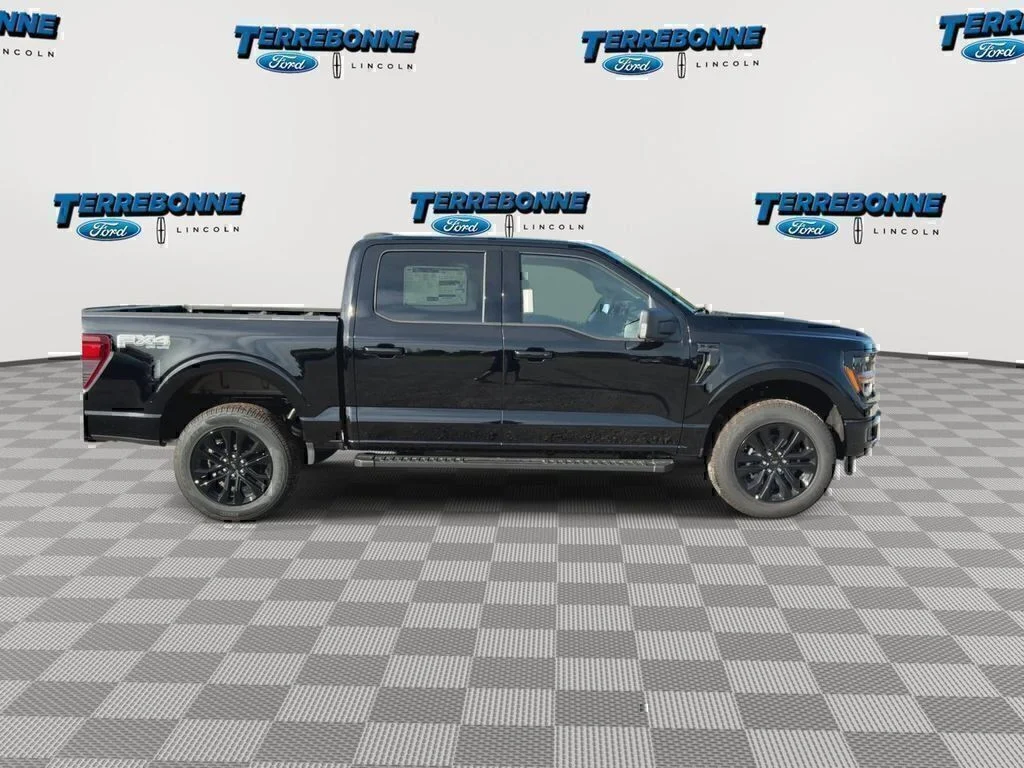 New 2026 Agate Black Metallic Ford XLT image 9