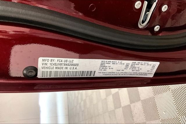 Used 2022 Velvet Red Pearlcoat Jeep Series II image 41