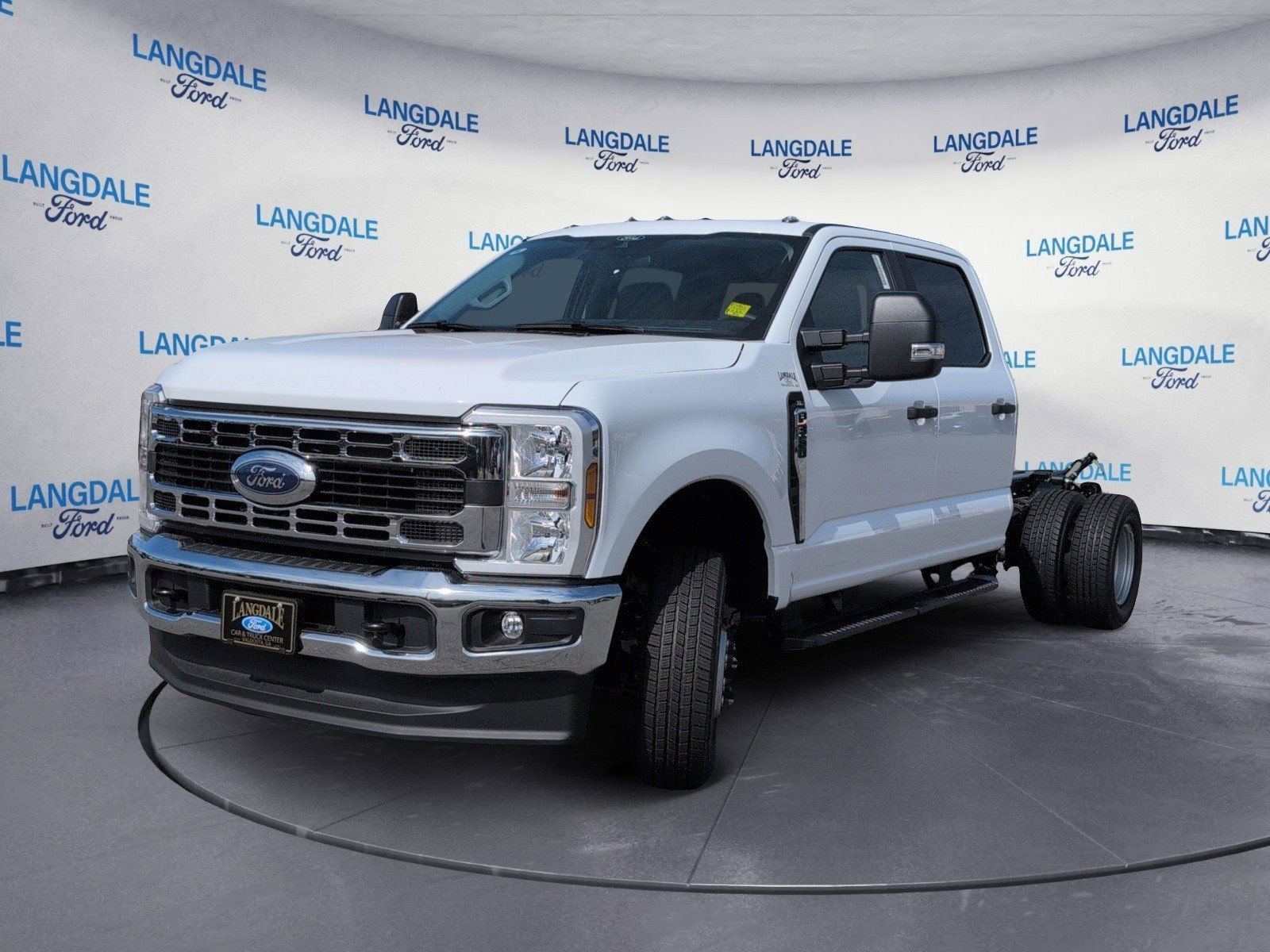 2026 Ford F-350 Super Duty Chassis Cab XL - Photo 11
