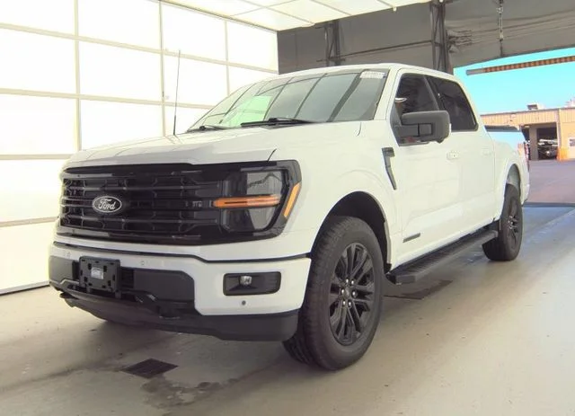 Used 2024 White Ford XLT image 3
