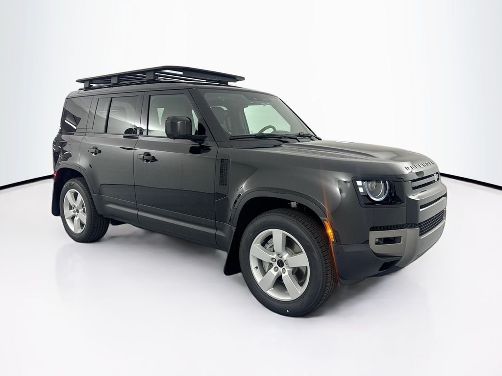 New 2026 Santorini Black Land Rover S image 3
