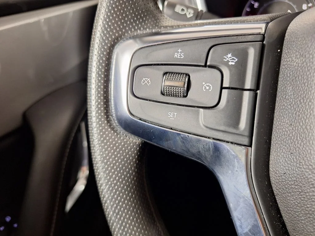 Used 2025 Black Chevrolet LT image 20