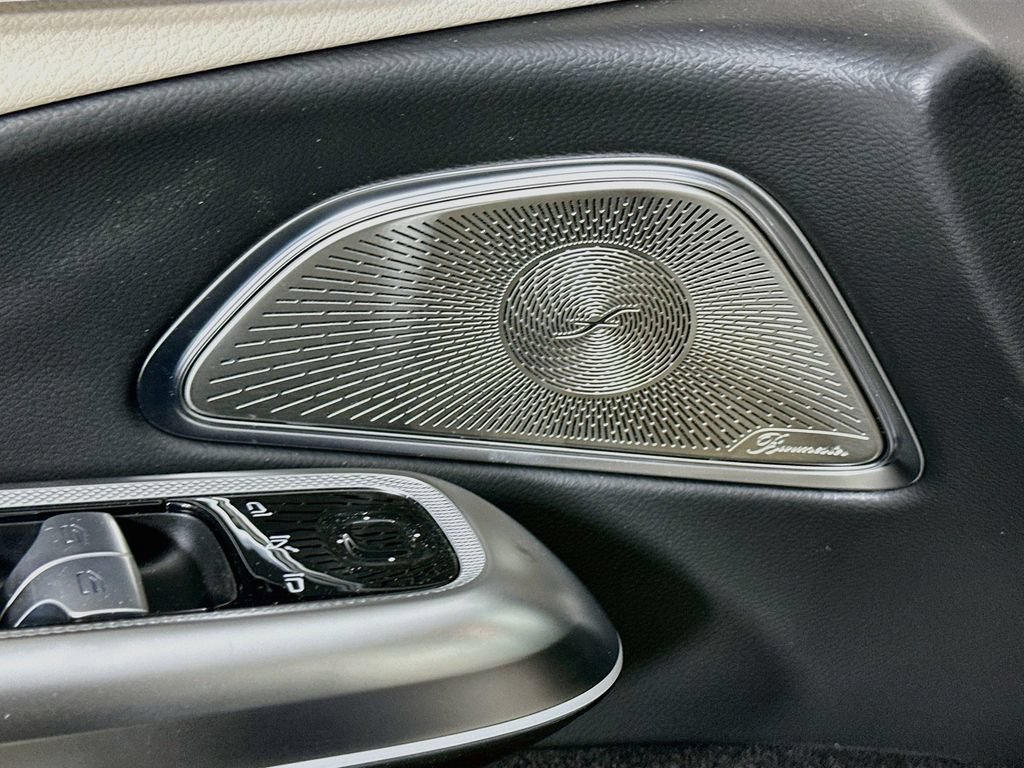 New 2027 Nautical Blue Metallic Mercedes-Benz E 450 image 50