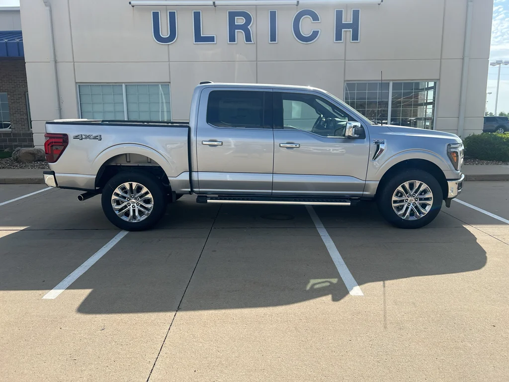 New 2026 Iconic Silver Metallic Ford Lariat® image 11