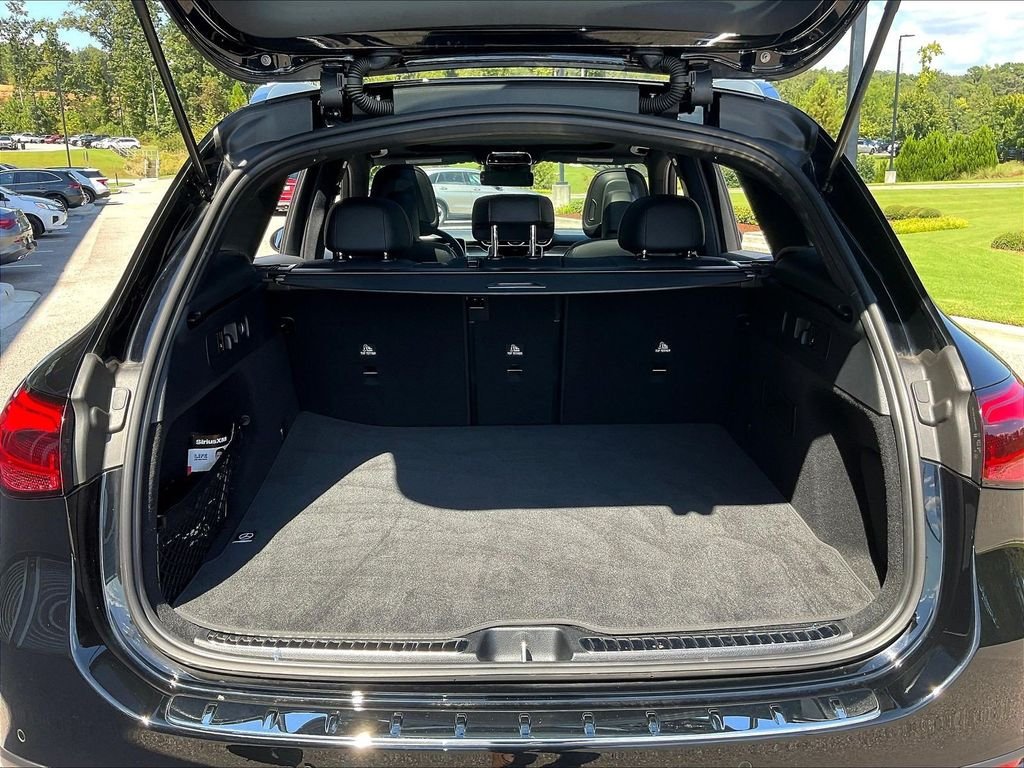 Used 2026 Black Mercedes-Benz GLC 300 image 35