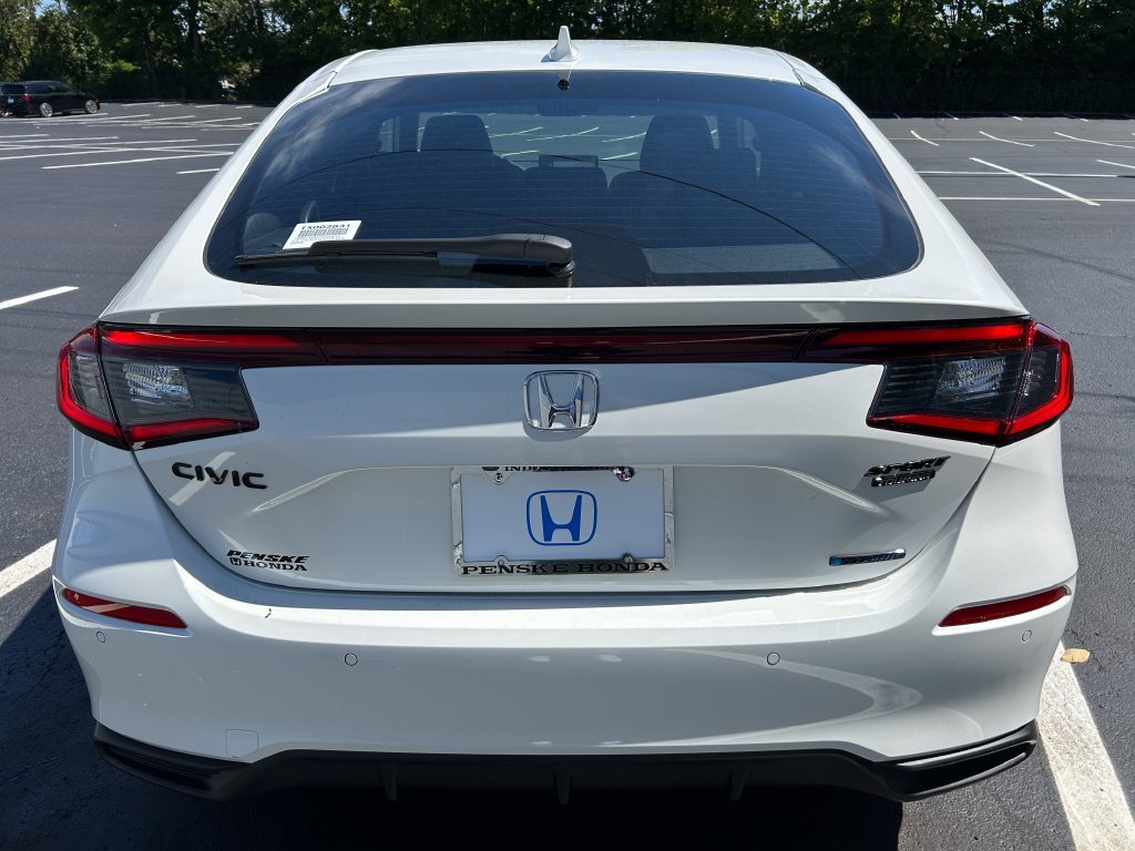 New 2026 Platinum White Pearl Honda Sport Touring image 4