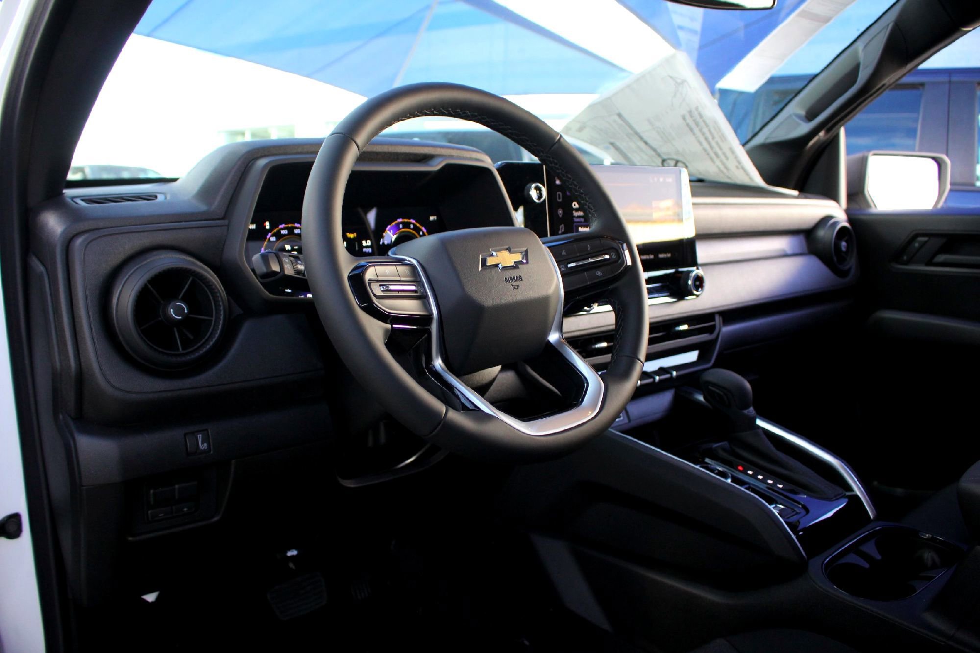 2026 Chevrolet Colorado Work Truck - Photo 6