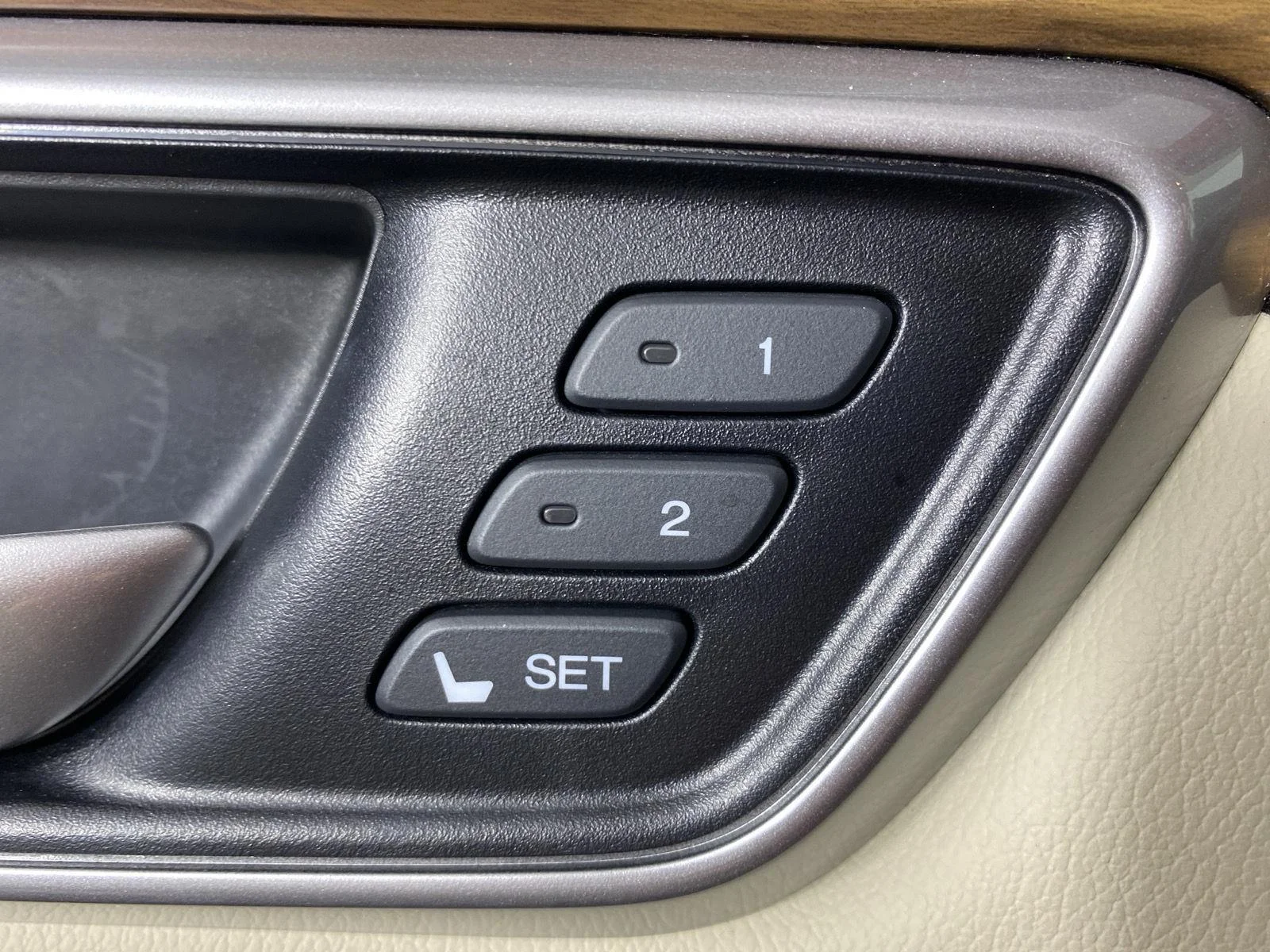 Used 2018 Sandstorm Metallic Honda EX-L image 24
