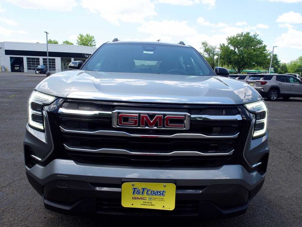New 2026 Sterling Metallic GMC Elevation image 2
