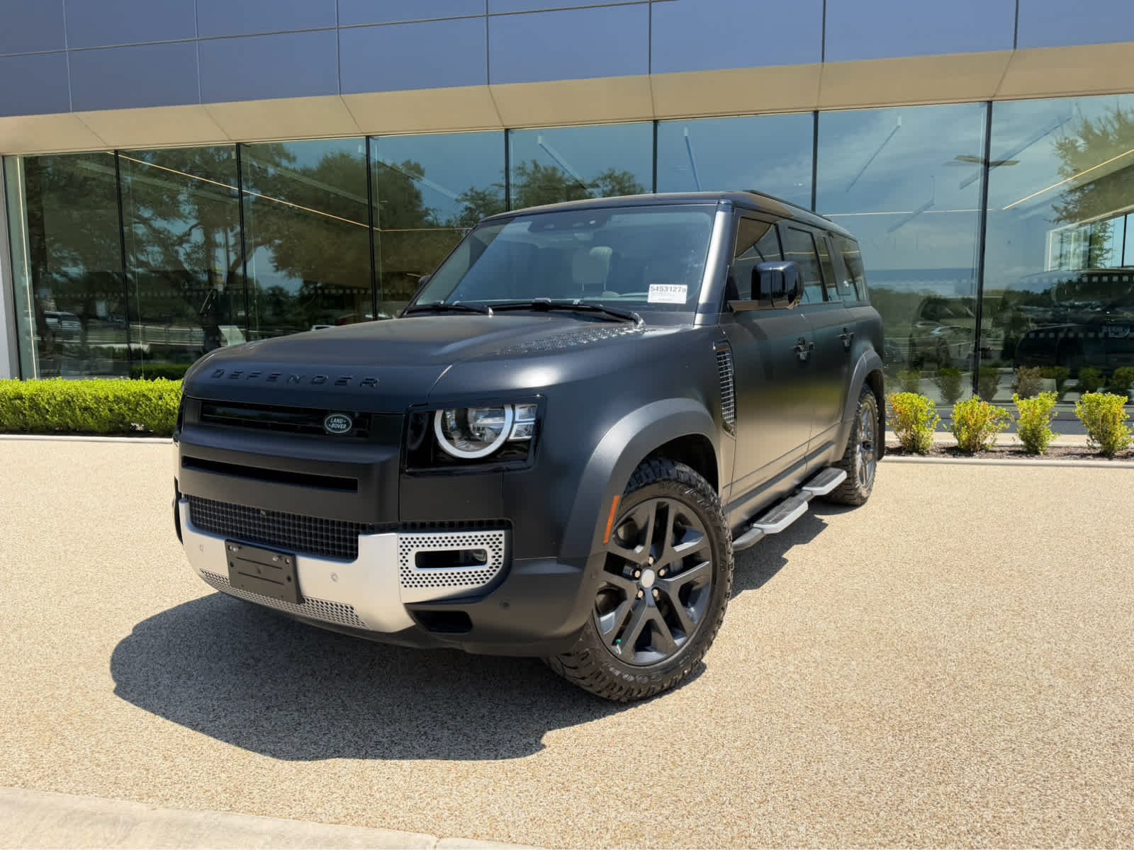 2023 Land Rover Defender