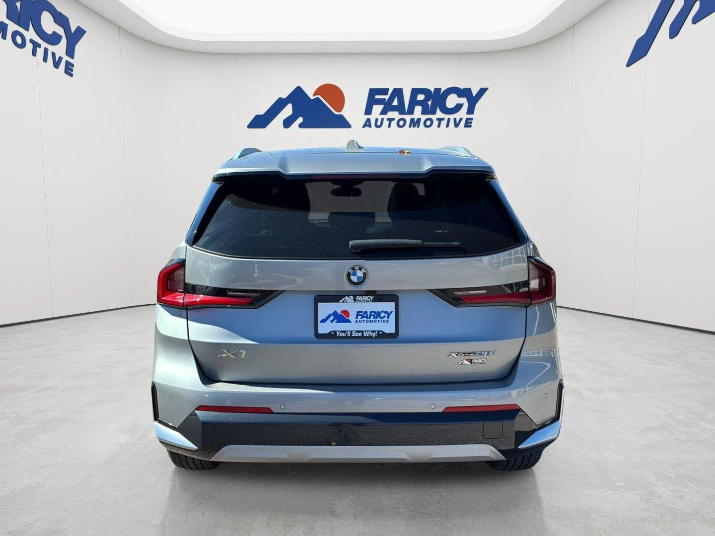 Used 2023 Space Silver Metallic BMW xDrive28i image 6