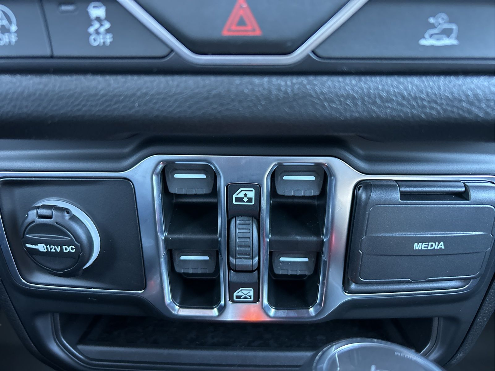 2026 Jeep Wrangler 4-Door Sport S - Photo 18