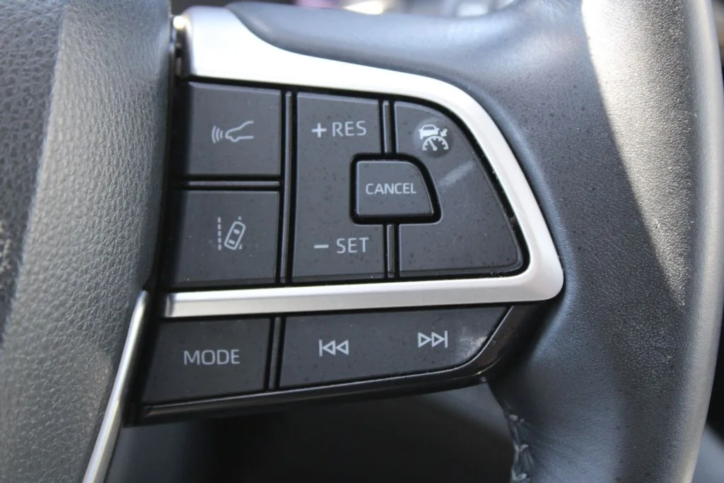 Used 2023 Red Toyota XLE image 28