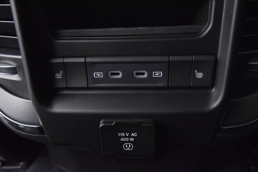 New 2026 Bright White Clear-Coat Exterior Paint RAM Laramie image 37
