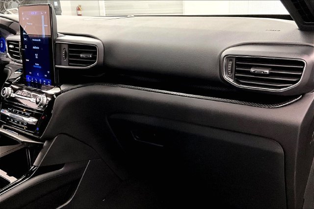 Used 2023 Agate Black Metallic Ford ST image 19