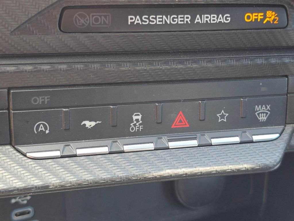 Used 2025 Silver Ford EcoBoost Premium image 13