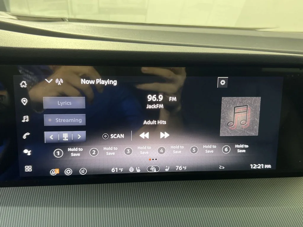 2025 Nissan Murano SL - Photo 12