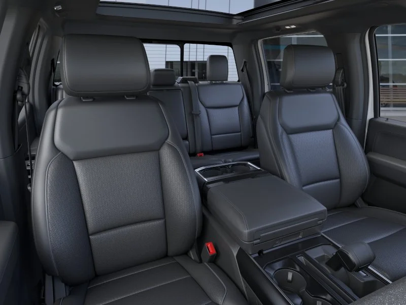 New 2026 Oxford White Ford Lariat® image 10