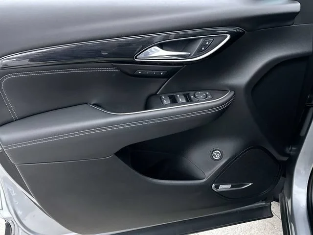 2023 Buick Envision Essence - Photo 21