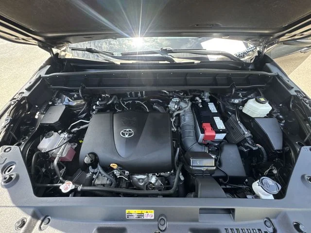 Used 2022 Gray Toyota L image 29