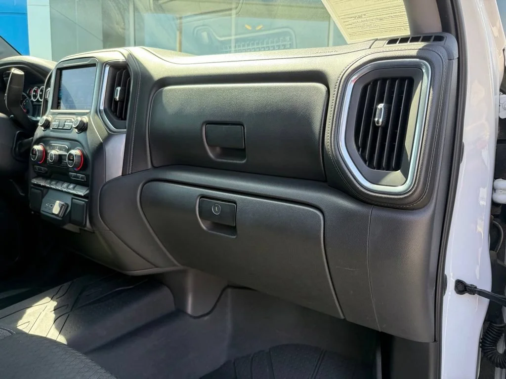 Used 2020 SUMMIT WHITE Chevrolet LT image 15
