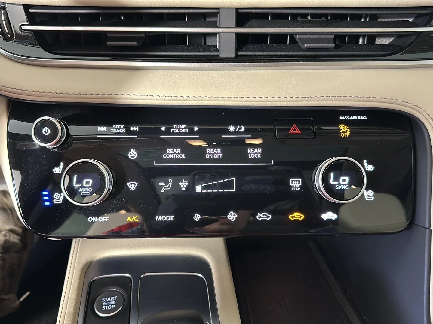 Used 2023 Moonbow Blue INFINITI SENSORY image 19