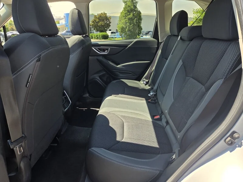 Used 2020 Ice Silver Metallic SUBARU PREMIUM image 11