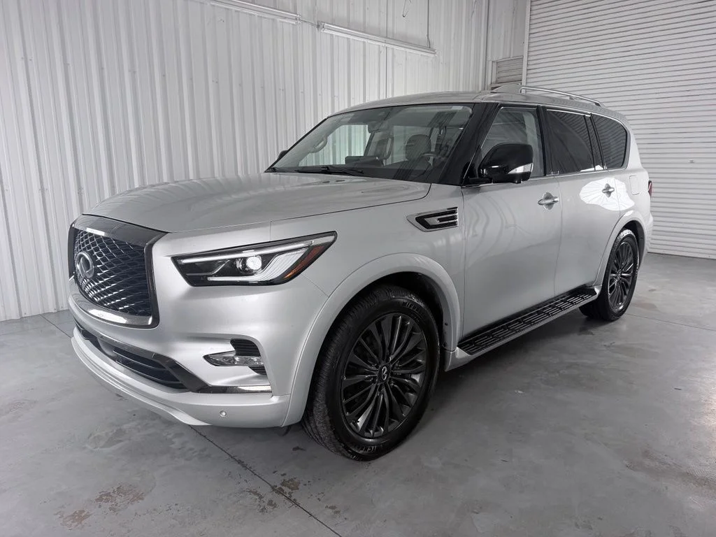 2023 INFINITI QX80 PREMIUM SELECT's photo