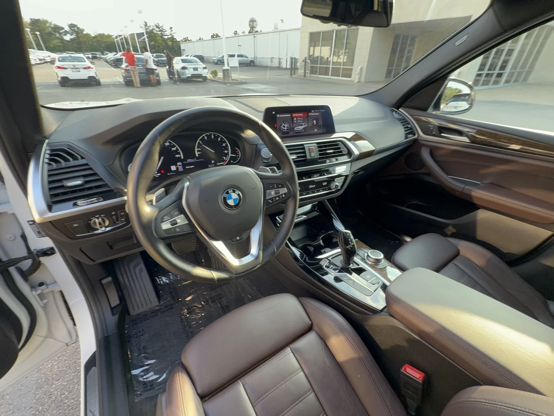 Used 2020 Mineral White Metallic BMW xDrive30i image 11