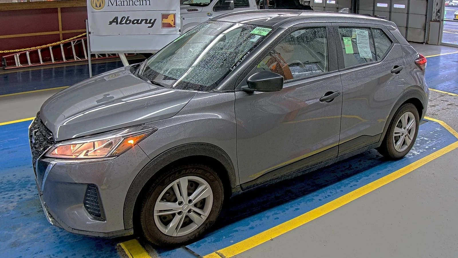 2023 Nissan Kicks 1.6 S's photo