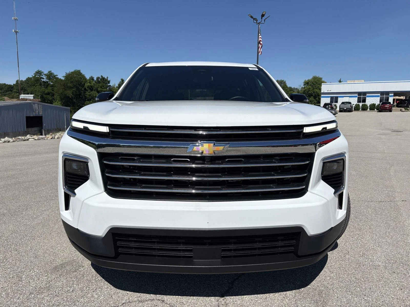Used 2026 Summit White Chevrolet FWD LT image 19