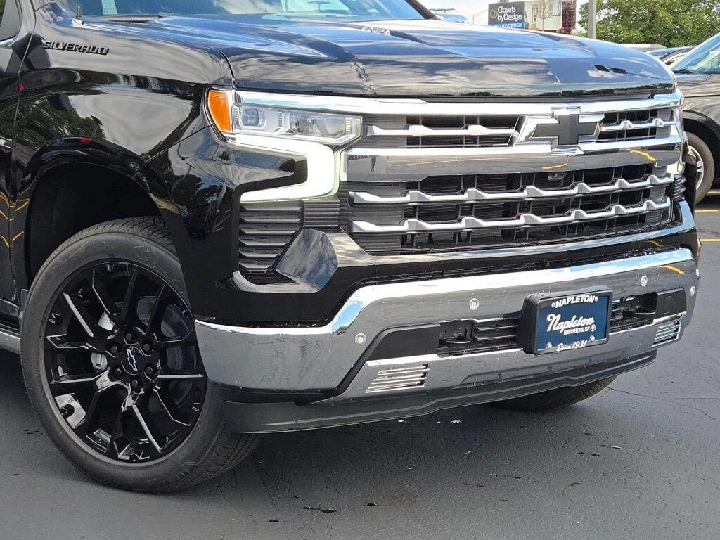 2026 Chevrolet Silverado 1500 LTZ - Photo 2