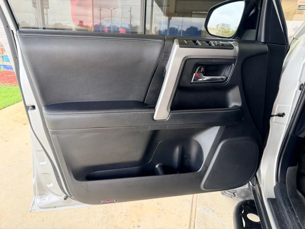 Used 2021 Silver Toyota SR5 image 10