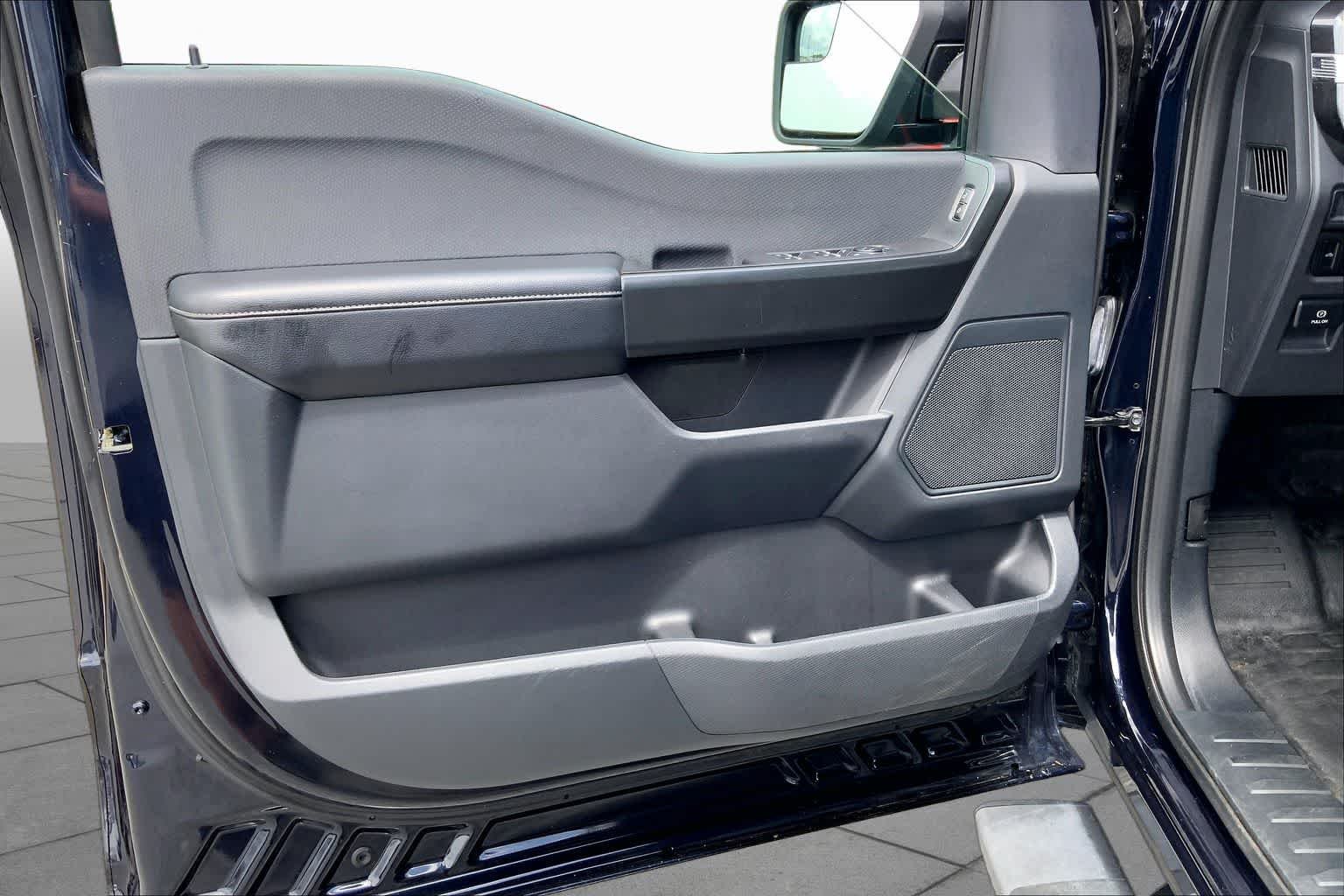 Used 2023 Antimatter Blue Metallic Ford XL image 21