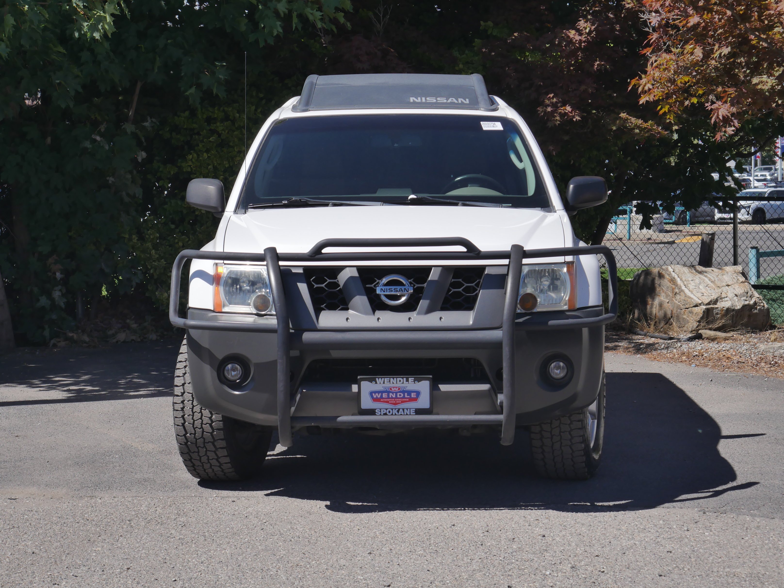 Used 2008 Avalanche Nissan SE image 28