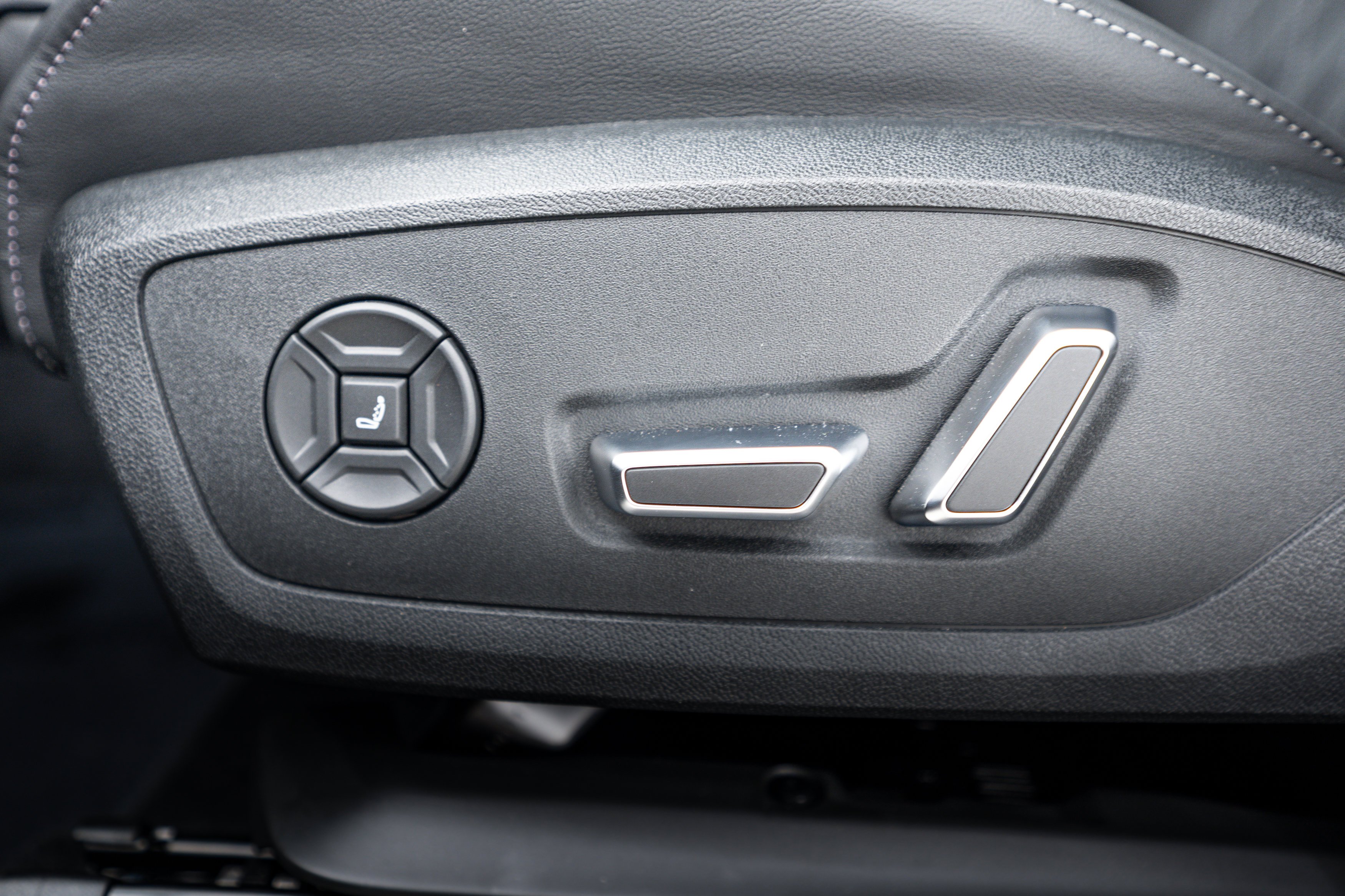 New 2027 Black Audi Prestige image 16