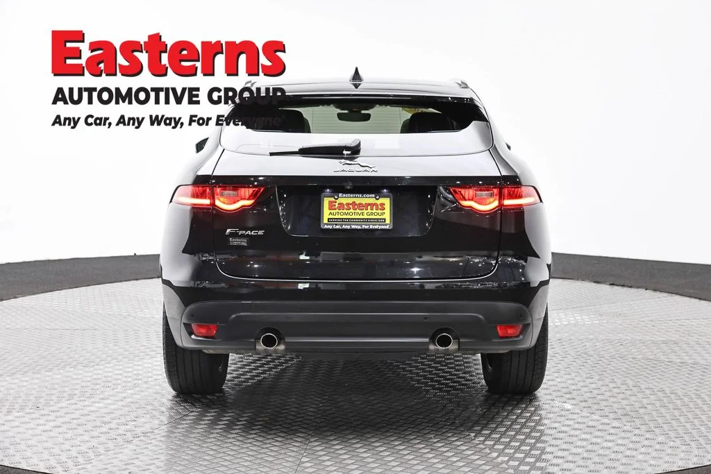 Used 2020 Black Jaguar 25t Prestige image 6