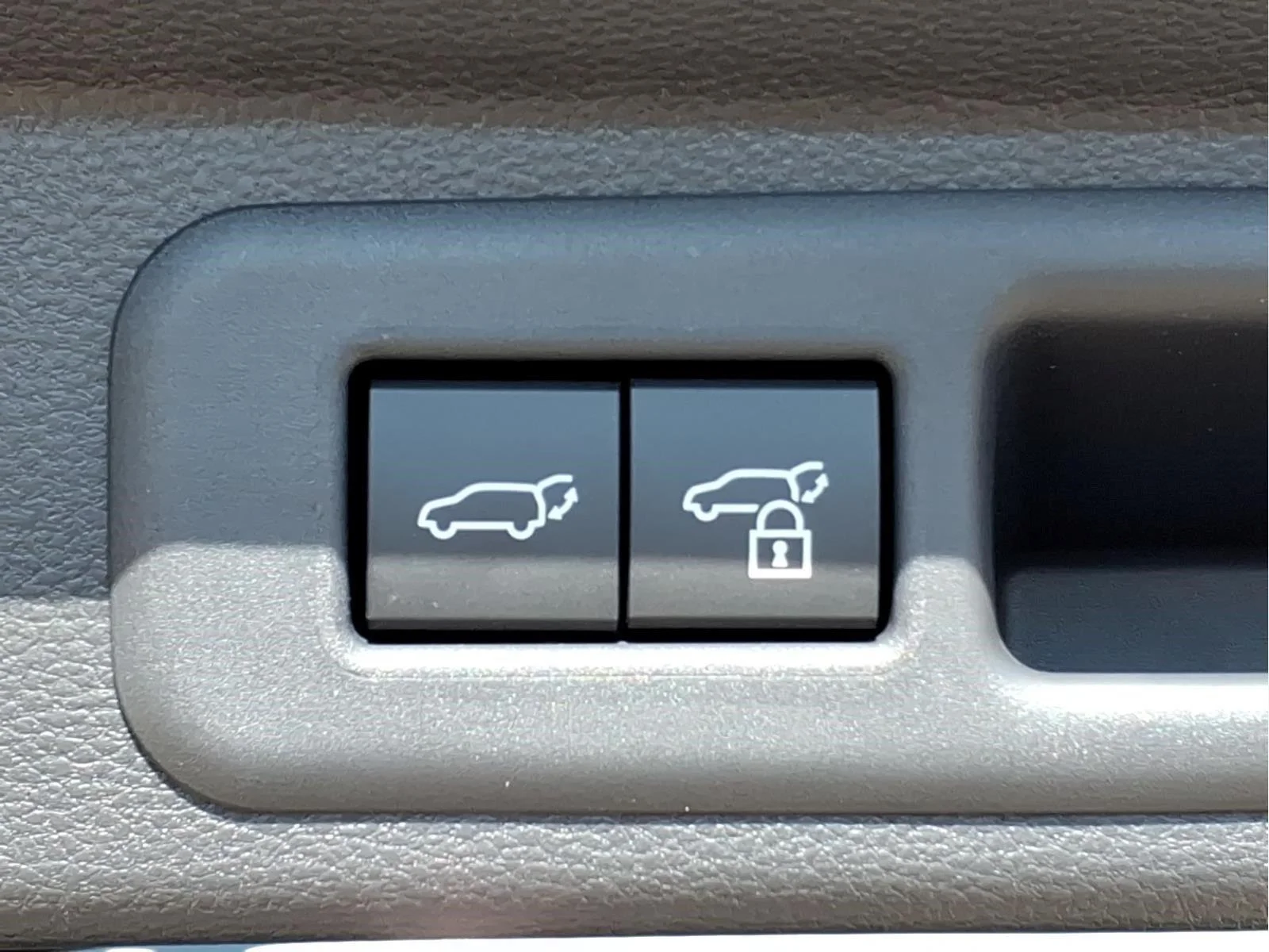 New 2026 Wind Chill Pearl Toyota Limited image 10