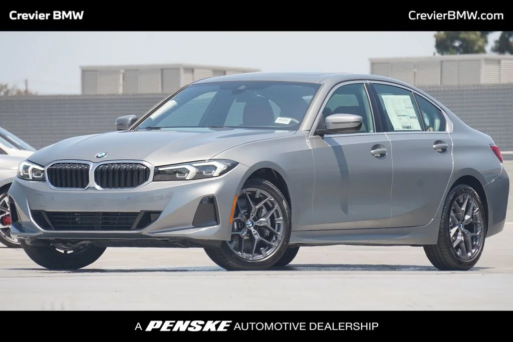 2025 BMW 3 Series 330i xDrive Sedan's photo