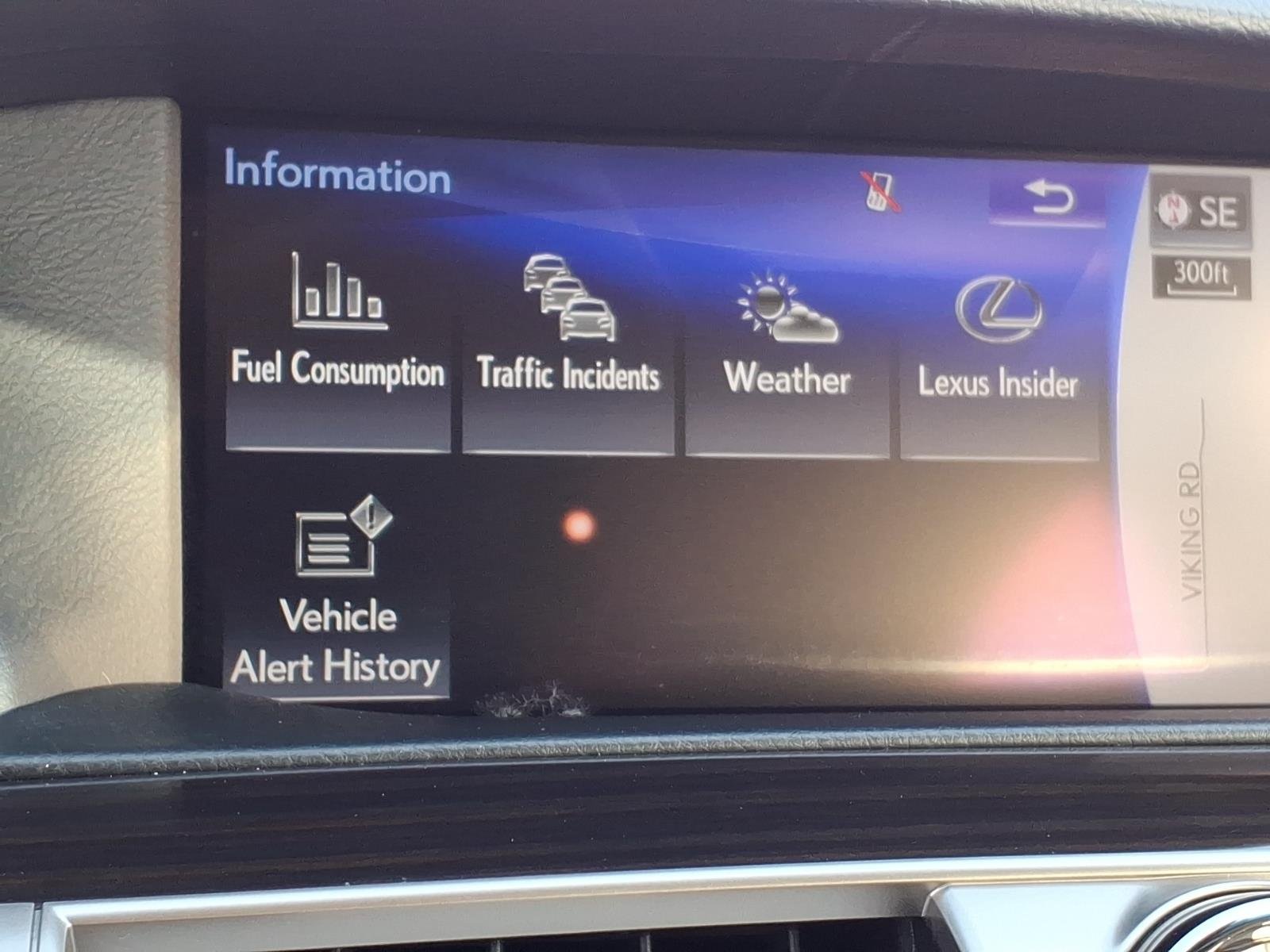 Used 2016 Atomic Silver Lexus Base image 12