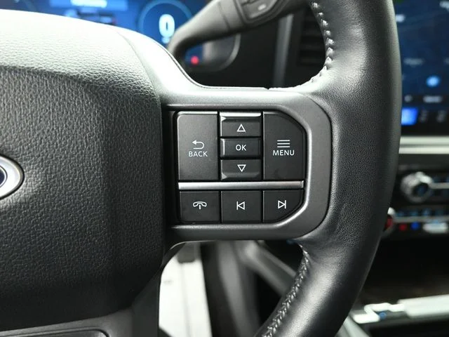 Used 2024 Agate Black Metallic Ford Lariat image 17