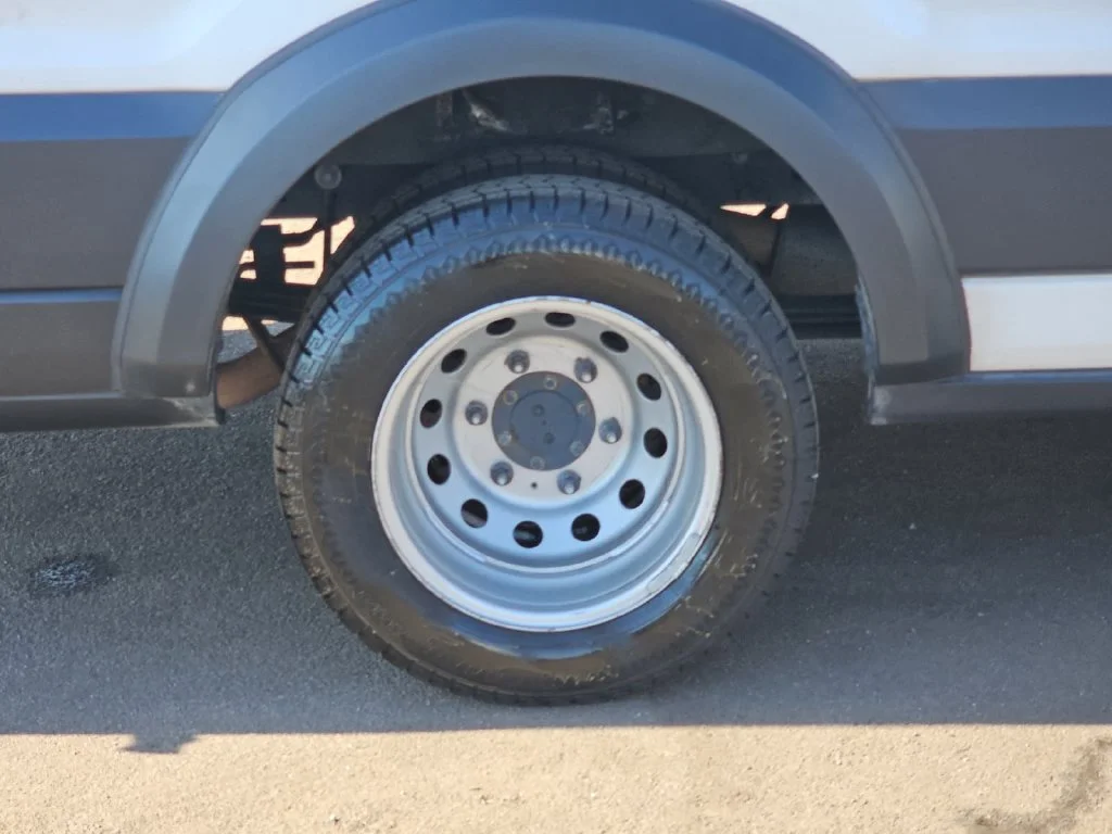 Used 2018 White Ford Base image 37