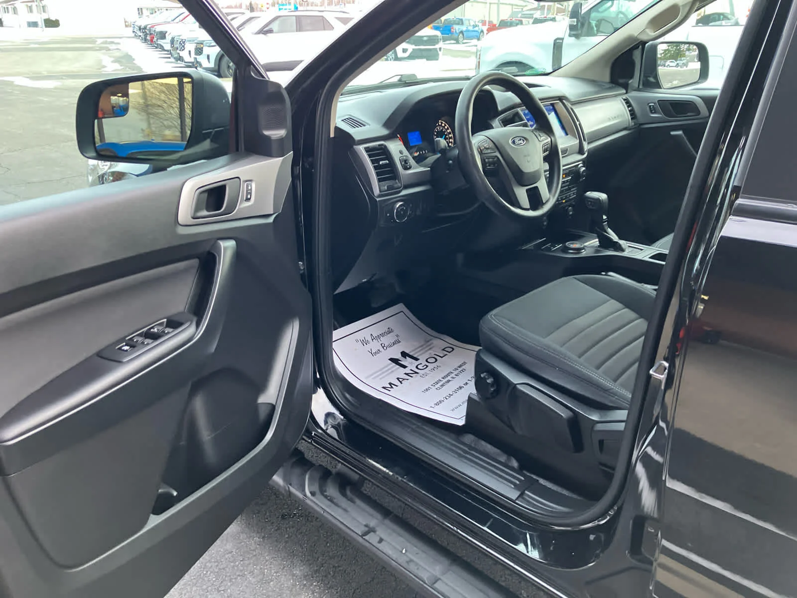 Used 2022 Shadow Black Ford XL image 9