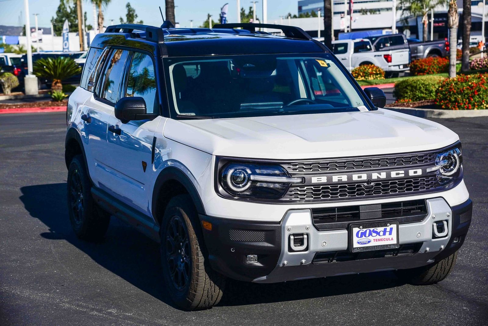 New 2025 Oxford White Ford Badlands® image 3