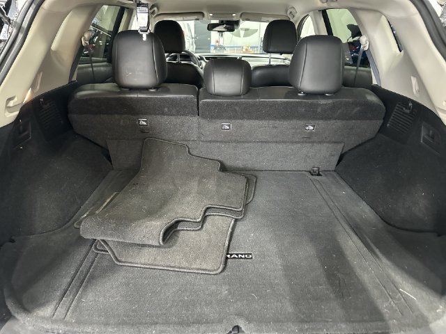 Certified Used 2023 White Nissan SV image 26