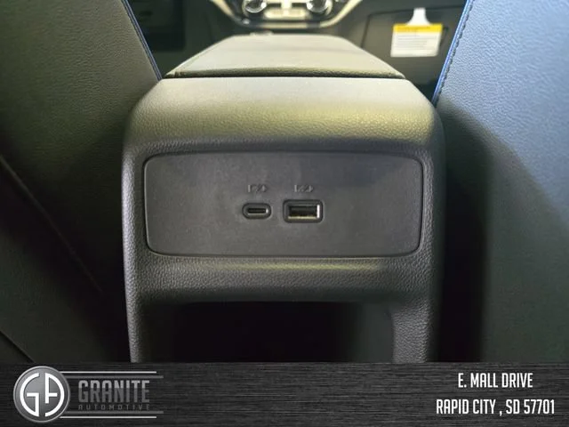 2026 Buick Envista Sport Touring - Photo 35