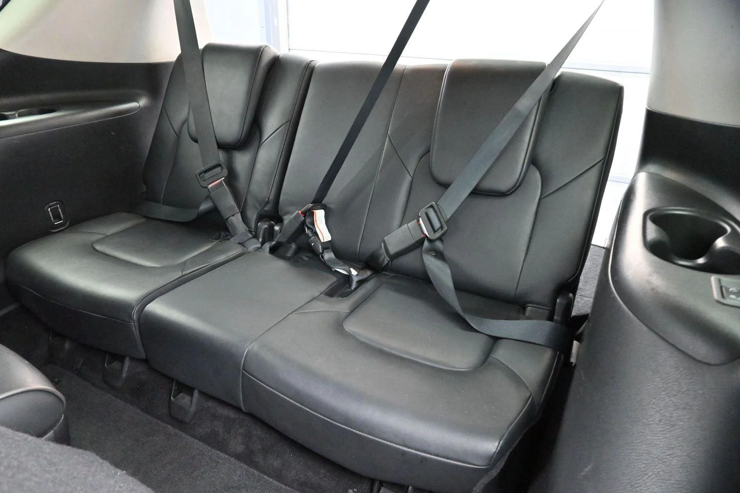 Used 2024 Anthracite Gray INFINITI LUXE image 39