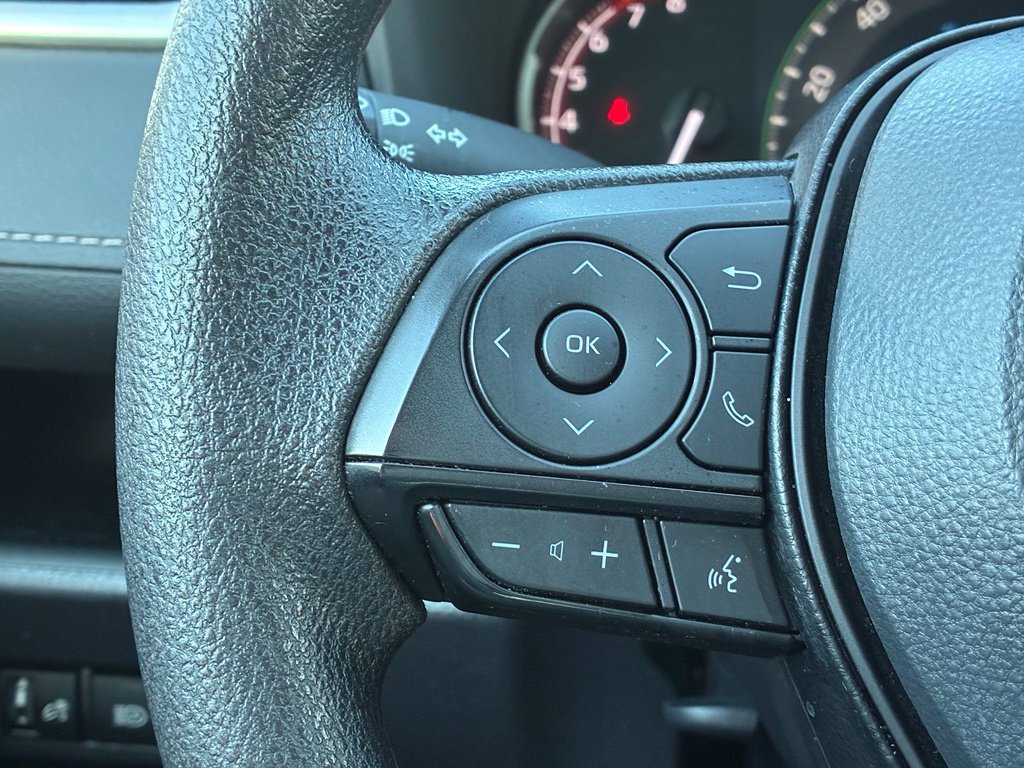 Used 2025 White Toyota XLE image 22