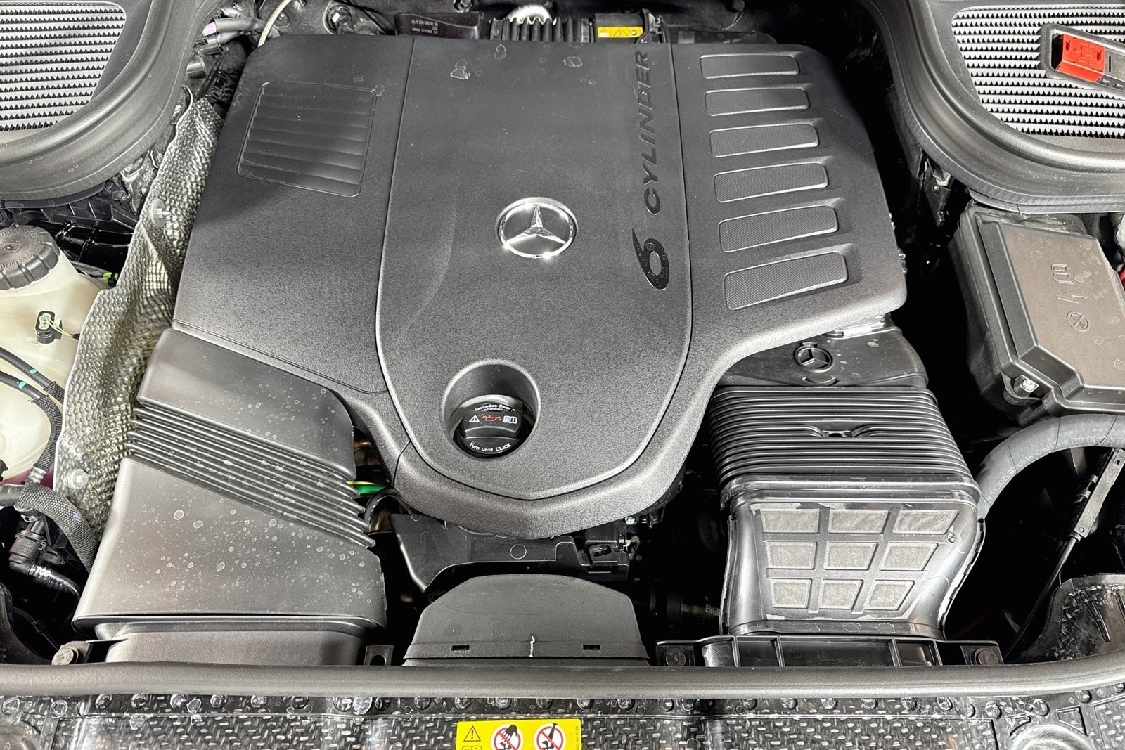 New 2026 Black Mercedes-Benz GLE 450 image 28